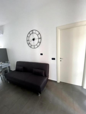 Nice house luminoso con terrazzo Gallarate